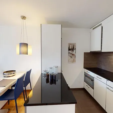 Apartment Unique Serviced Living @ airport Line Colmarer Basel