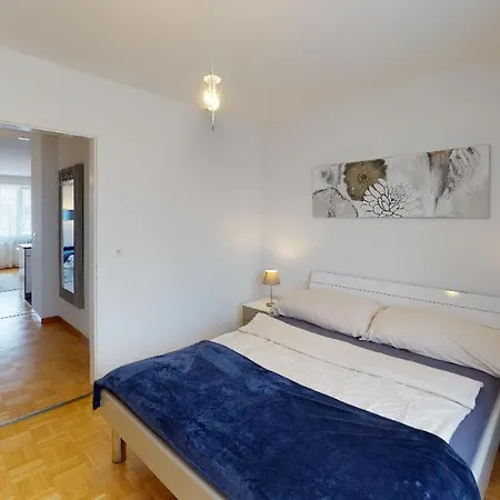 Unique Serviced Living @ airport Line Colmarer Apartment Basel